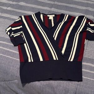 White House Black Market Navy and Burgundy V-Neck Sweater